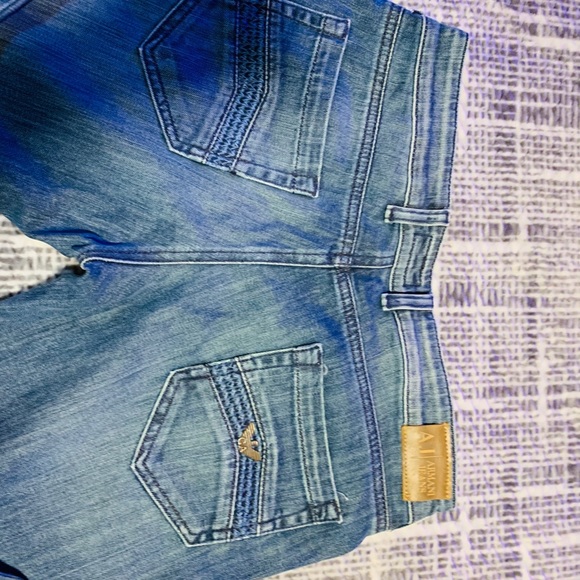 💲💰SALE 💲Armani Jeans blue denim Capris size 30 - Picture 4 of 10